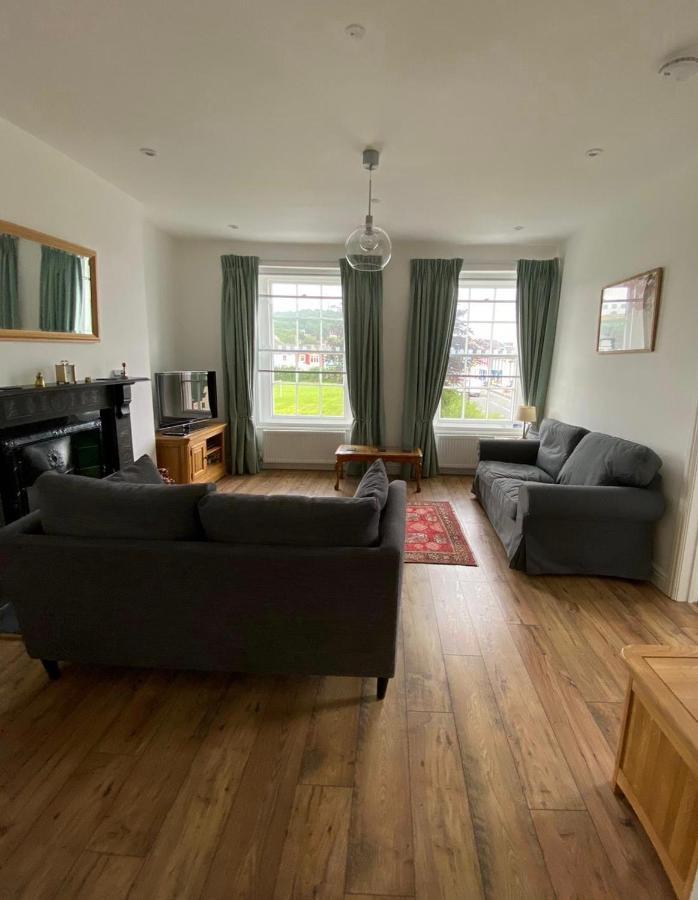 2 Yr Hen Fanc Apartment Aberaeron Exterior foto