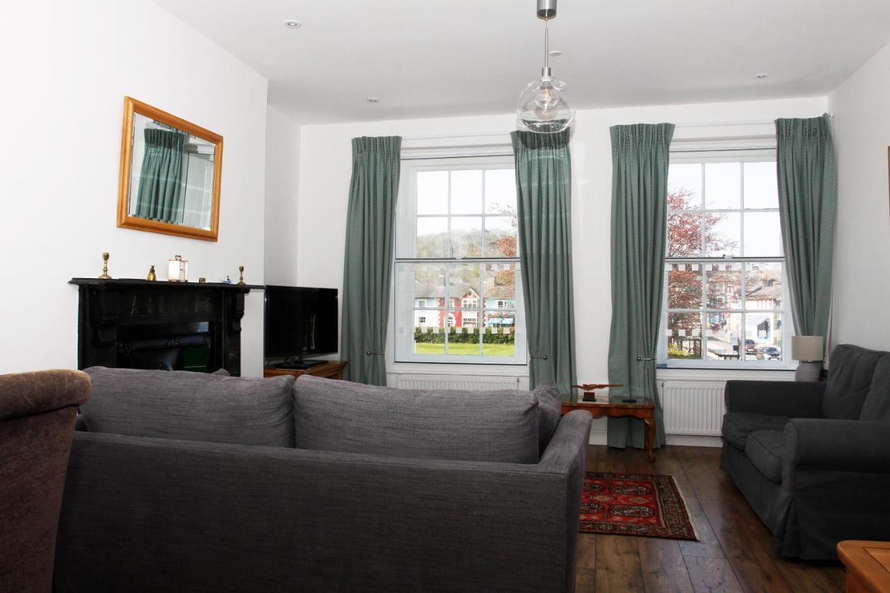 2 Yr Hen Fanc Apartment Aberaeron Exterior foto