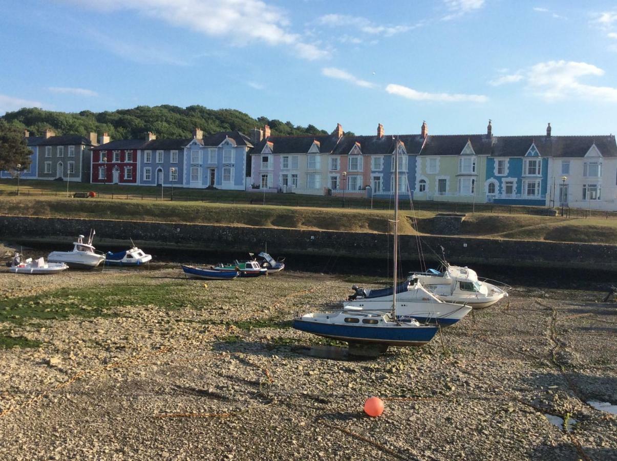 2 Yr Hen Fanc Apartment Aberaeron Exterior foto