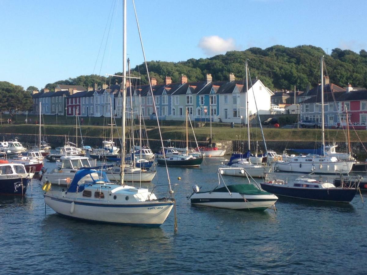 2 Yr Hen Fanc Apartment Aberaeron Exterior foto
